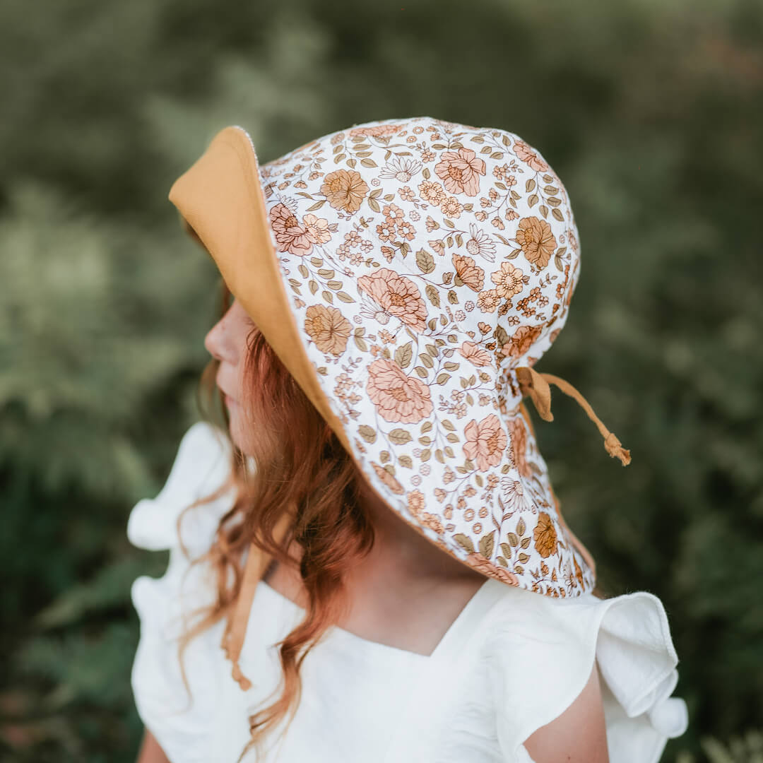 Sightseer' Girls Wide Brimmed Sun Bonnet -Marie / Maize