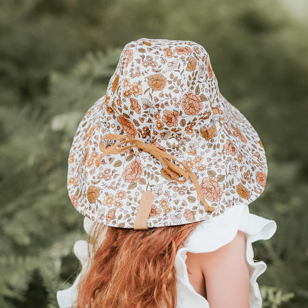 Sightseer' Girls Wide Brimmed Sun Bonnet -Marie / Maize