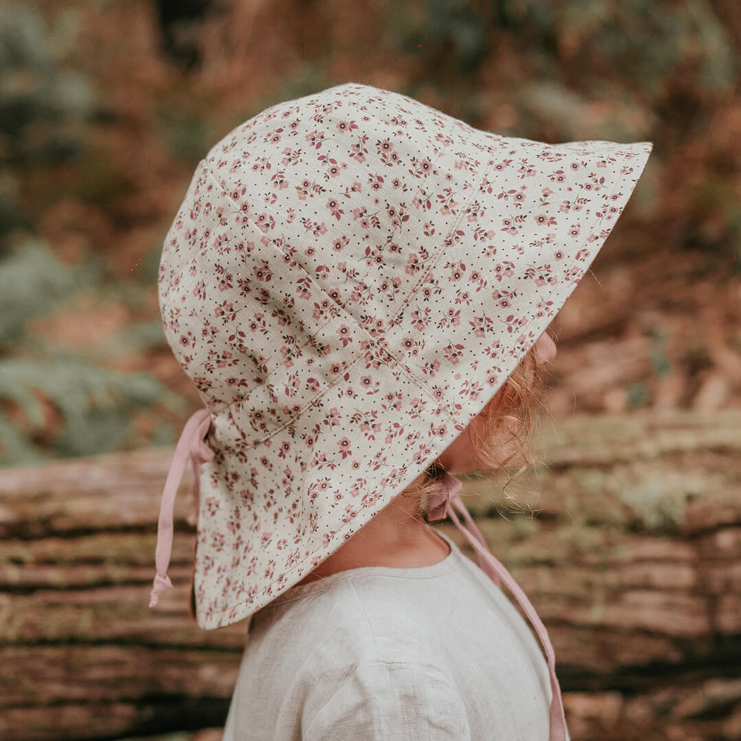 Wanderer' Panelled Bucket Sun Hat - Ruby / Rosa