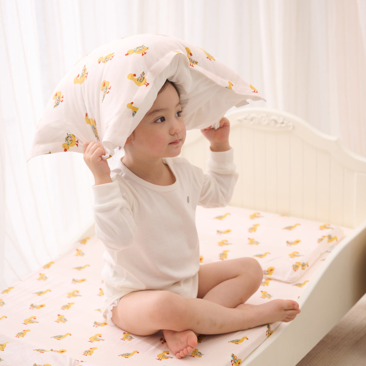 Bamboo Cotton Jersey Toddler Pillowcase – Five Little Ducks