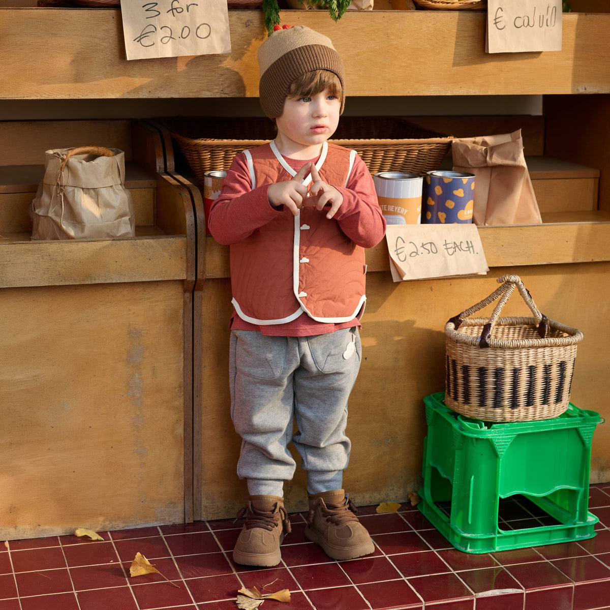 Cloud Reversible Two-Tone Vest - Redwood Burl