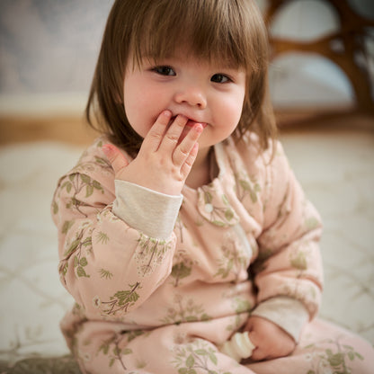 Meadow Sweet sleep bag, lifestyle detail