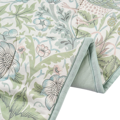 Strawberry Thief Slate Blue blanket quilted fabric edge detail