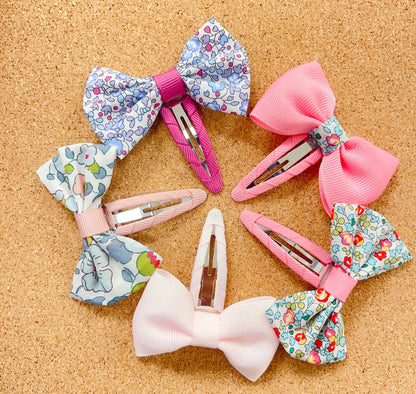 Small bowtie bow